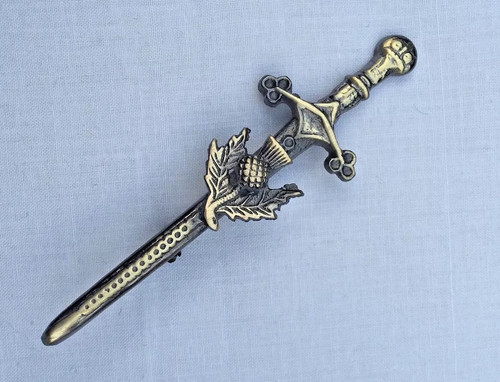 Scottish thistle kilt pin high - thistle,