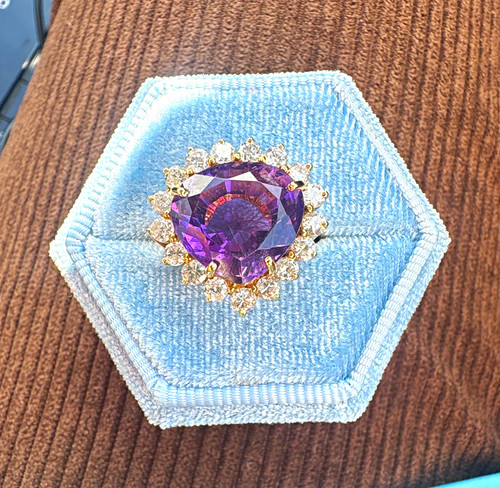 18ct yellow gold - yellow, &