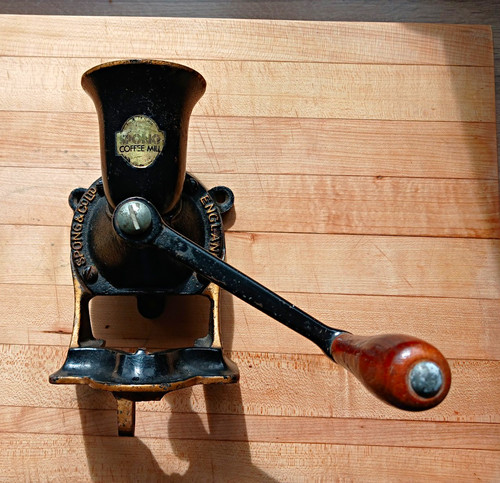 Vintage 1950 spong 2 cast - spong,