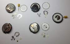 5 x Seiko Kinetic 5M62A Movements - For Restoration or Repair - One Complete