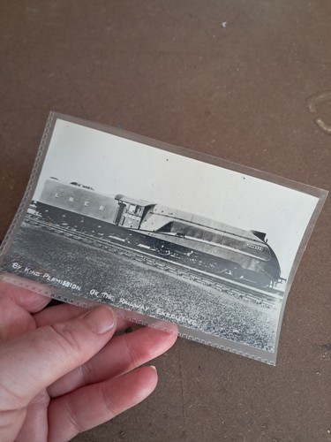 Black and white vintage card - black,