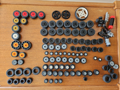 Lego wheels axles tyres - axles,