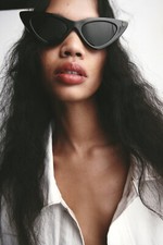 ZARA Rare CATEYE SUNGLASSES