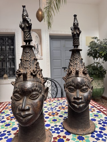 Large pair benin style - large,