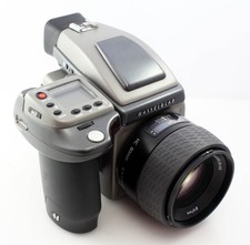 Hasselblad H2 + Phase One P25 Digi back, with HC 80mm f/2.8 lens - complete