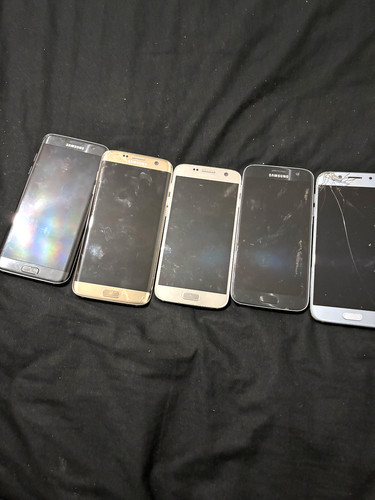 Job lot samsung phones - lot,