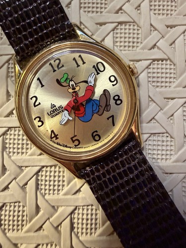 Vintage goofy watch gold tone - vintage,