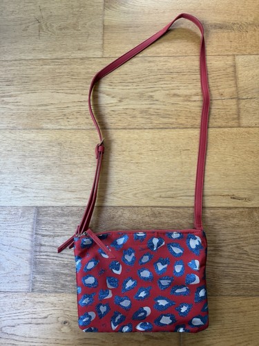Oliver bonas red crossbody - oliver,