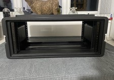 SKB 1SKB-R4S Roto Moulded Shallow Rack Case 4U Boxed with Tags