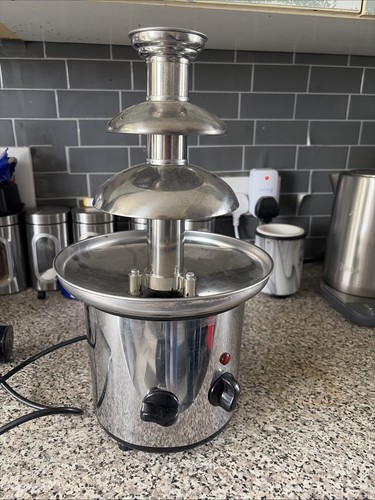 Chocolate fountain - chocolate,