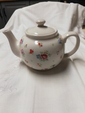 CATH KIDSTON - By Queens - Pink Sprig - 2 Pint Floral Rose Vintage Style Teapot