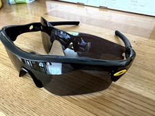 Oakley Radar LIVESTRONG Polished Black Yellow/Black Iridium with spare lens
