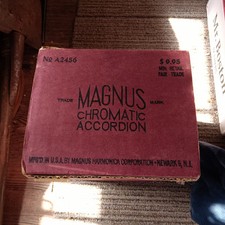 Magnus Chromatic Accordion Vintage Child Toy 24 Keys Marble No. A2456 In Box