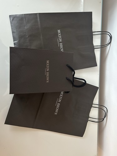 Molton brown gift - molton, paper