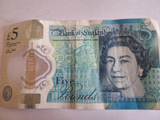 "AK47 450113 "£5 BANKNOTE