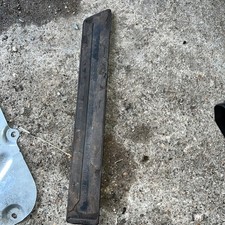 aw11 Mr2 OUTSIDE QUARTER