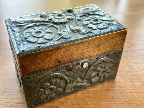 Vintage art nouveau - vintage, pewter