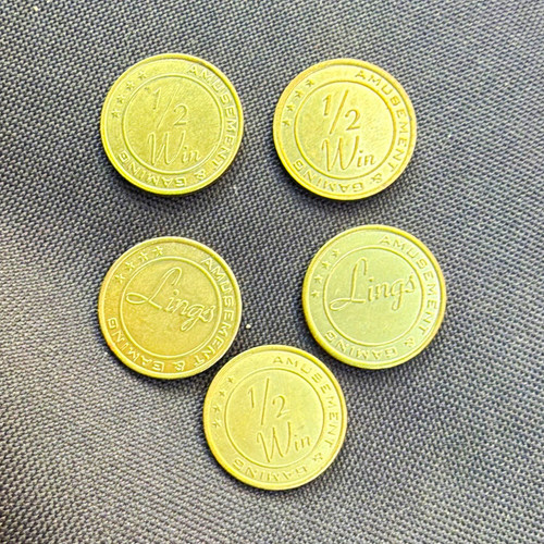 Lot brass fruit machine - lot,