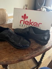 Ladies Size 6 Rieker Shoes