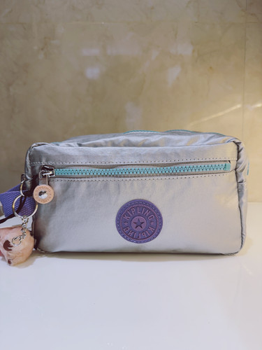 New kipling amalfi toiletry - kipling,