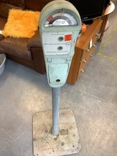 On Street Parking Meter With Pole & Baseplate Mancave Prop Display Piece *works