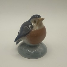 Royal Copenhagen Porcelain Figurine – Robin Bird No. 2238
