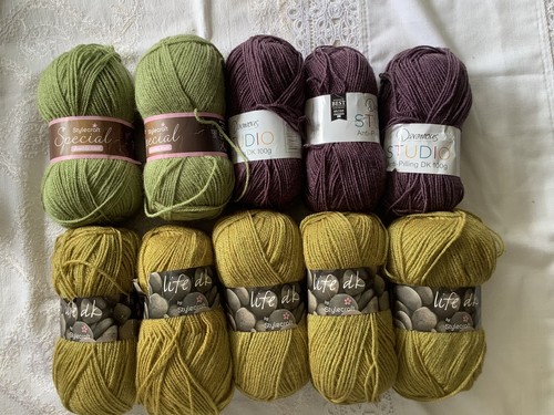 Job lot 100g odd - odd, balls
