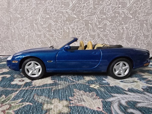 Maisto scale die cast - scale,