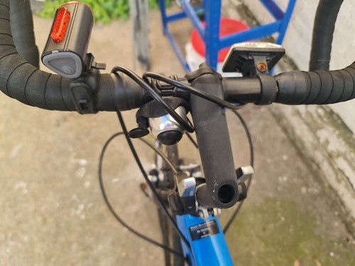 Giant cross hybrid bike - cross,