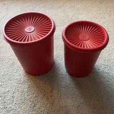Vintage Tupperware 2x Red
