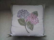 Large Cushion,Floral, Zip