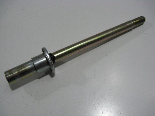 Front axle thru axle axle