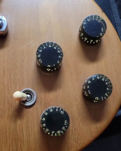 Gibson 1979 walnut electric - gibson,