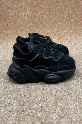 Adidas ozweego trainers black - adidas,