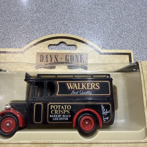 Lledo dennis van walkers - van,