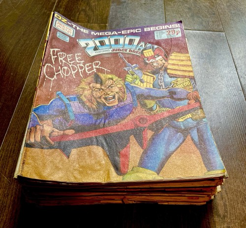 2000 ipc comic book - 40+,