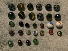 Bundle of 30 Vintage Collectable Marbles
