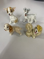 Wade Figures X 4 From The Lady