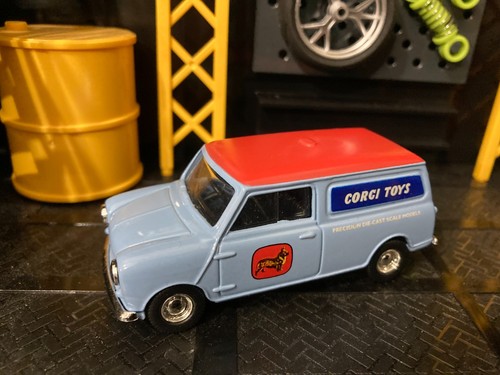 Austin mini van corgi - austin, by