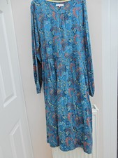 LADIES TEAL/ MULTI  FLORAL LONG SLEEVED DRESS BY "BRAKEBURN" BNWOT SIZE 20