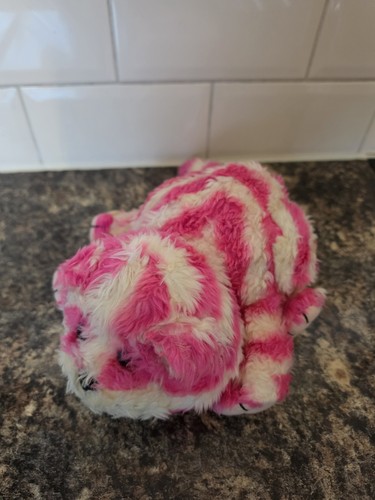 Bagpuss yawning soft toy cat - soft,