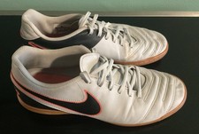 Mens White Black Nike Tiempo