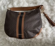 Michael Kors Brooke Signature