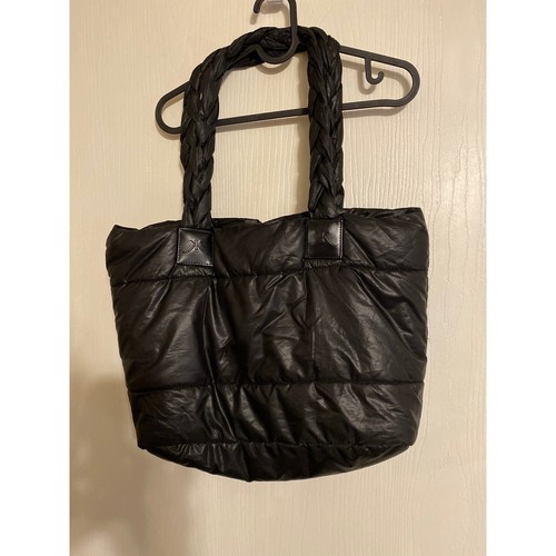 Kim kardashian black puffer - kardashian,