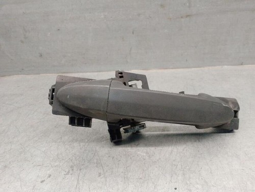 Et76a224a37aa rear outer door - rear,