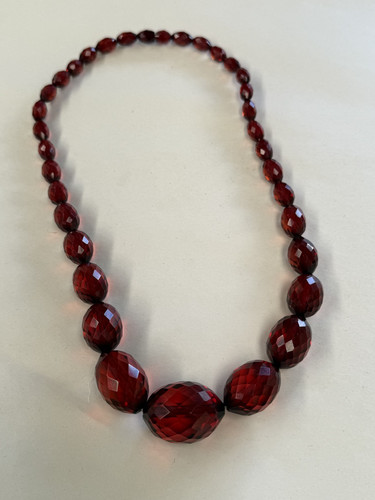 Large vintage faceted cherry - large,