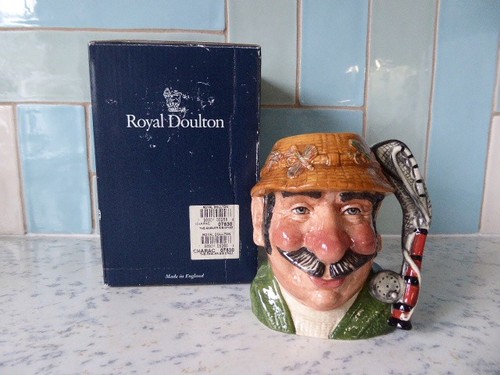 Royal doulton the angler - angler, small