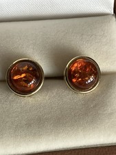 14 carat gold amber stud