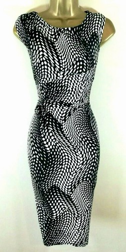 Phase eight black white - 12,