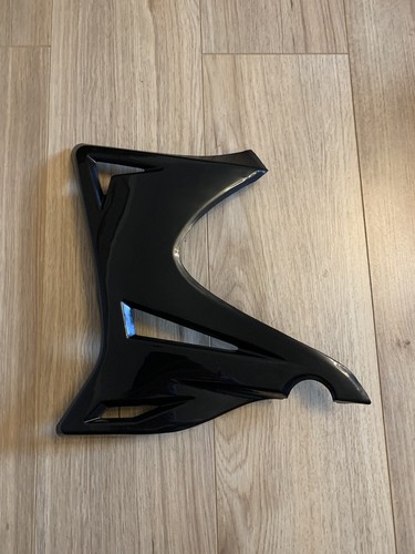 New left tank plastic panel - plastic,
